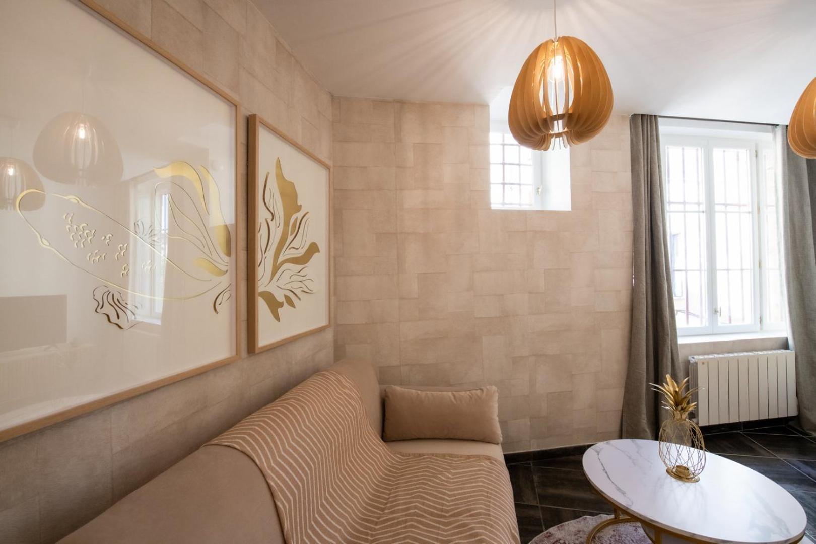 La Suite Sépia - Superbe appartement tout confort au coeur du Vieux Lione Esterno foto